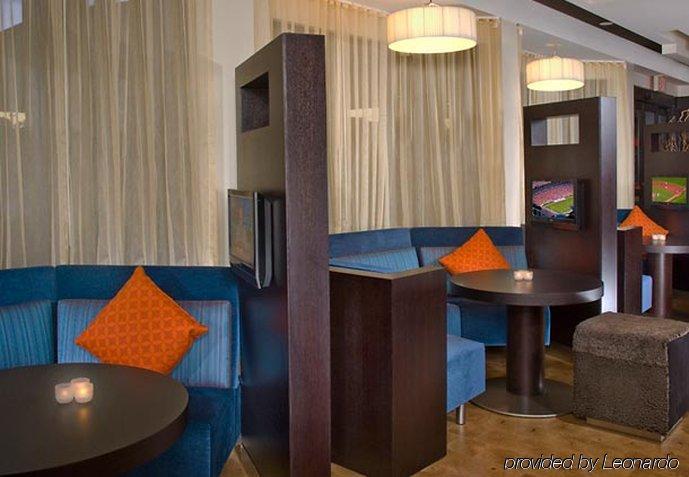 Courtyard Birmingham Hoover Restaurant bilde